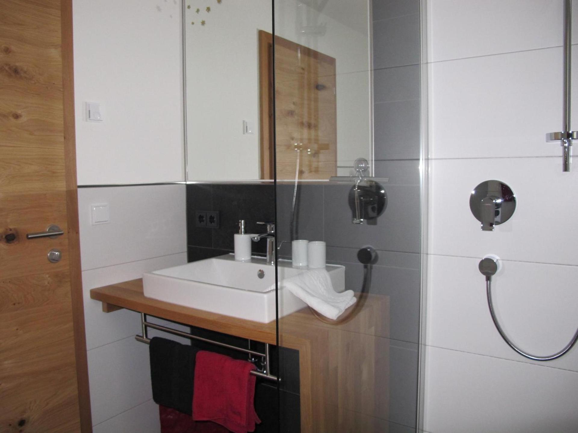 Apartment mit 2 Schlafzimmern und Terrasse - 4